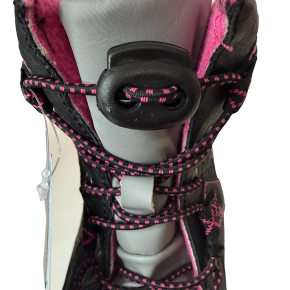 NWT Totes Girls Thermolite Beaver Black Pink Winter Snow Boots Size 1 Slip-On - Picture 10 of 15